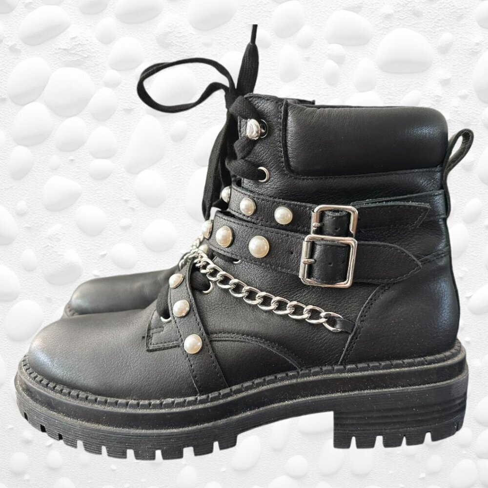 Design Lab Pearl/Chain Boots Size 8 NWT original box - Picture 7 of 13